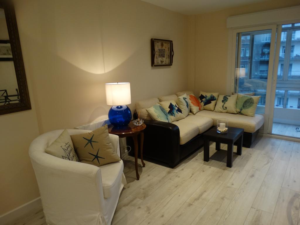 Apartmán La Casa Del Marino Avilés Pokoj fotografie